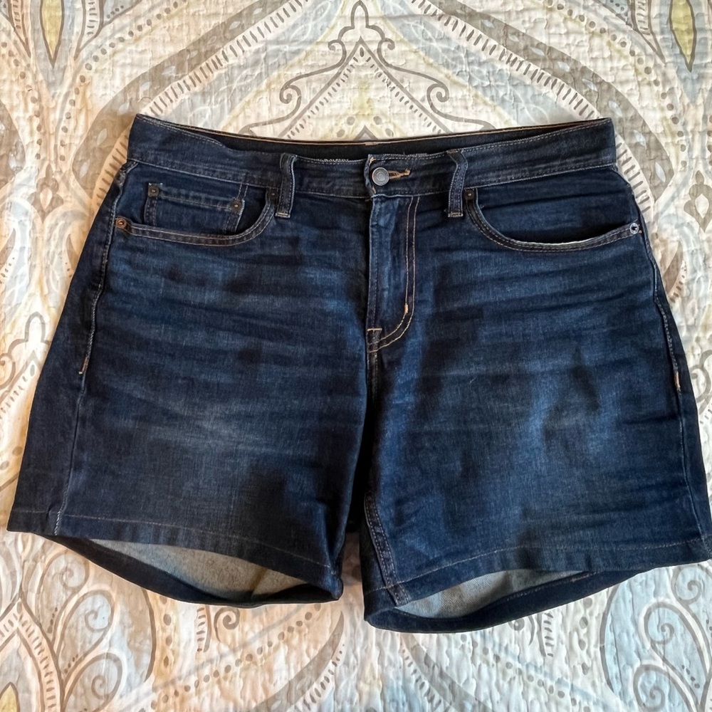 Old Navy denim shorts